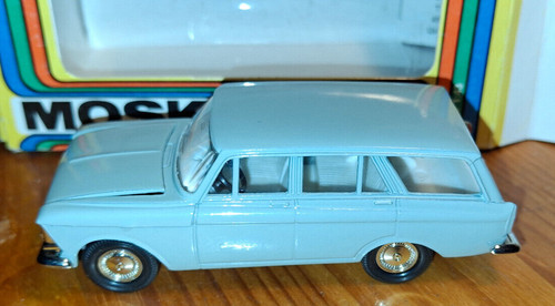 Moskvitch 427 grey sea 1991 - moskvitch,