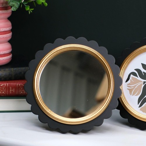 Scallop edged vanity - scallop, table