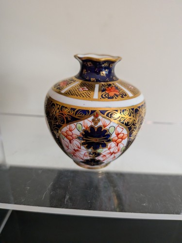 Royal crown derby imari 1128 - derby,