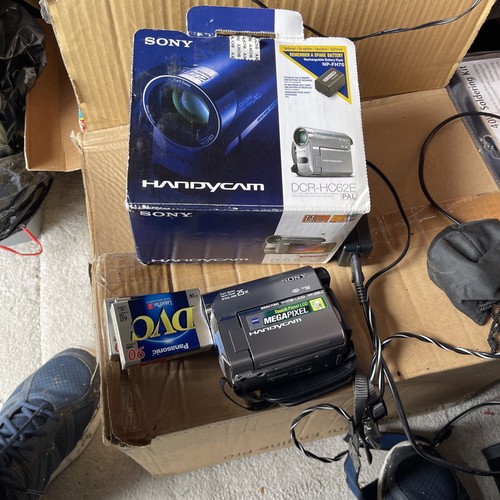 Sony handycam dcr hc62e - sony,