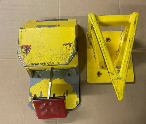 Stryker stretcher lock - stryker,
