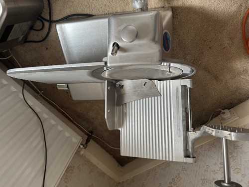 Electric meat slicer - slicer, and