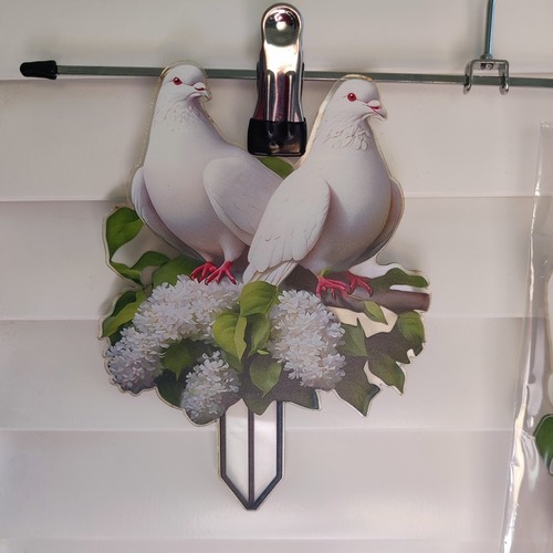Two white doves flat - doves,
