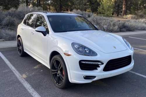 Porsche cayenne breaking car - porsche,