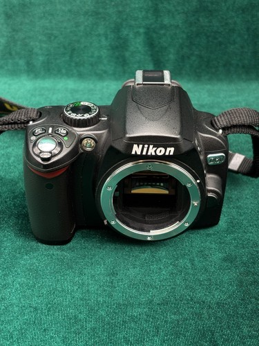 Nikon d60 camera body only - nikon,