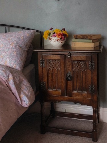 Vintage jacobean style solid - style,