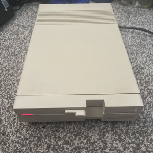Faulty commodore 1571 - faulty, 5.25”