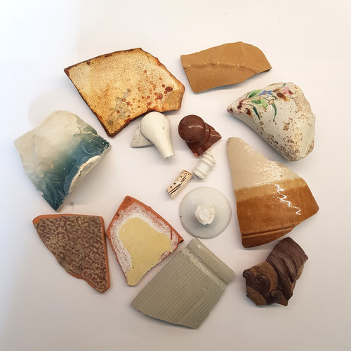 Pieces sea worn beach - pieces,