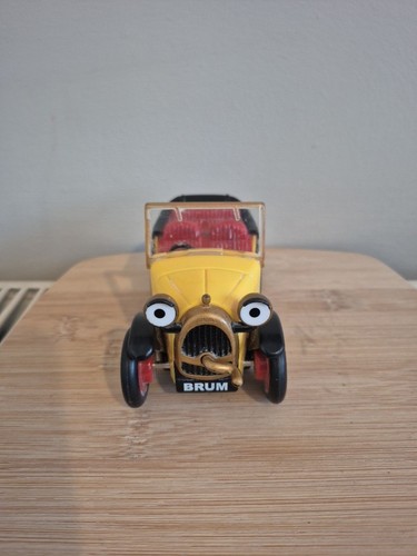 Vintage brum little yellow - brum,