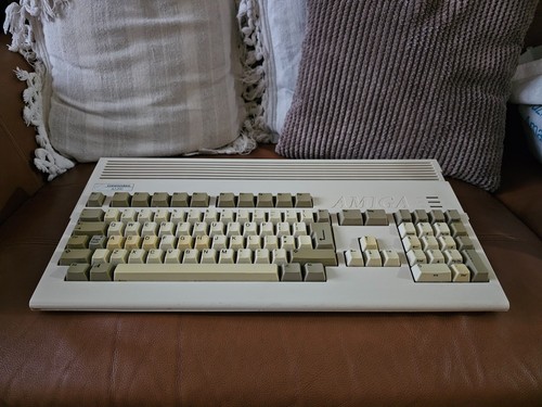 Amiga 1200 computer - 1200, comic
