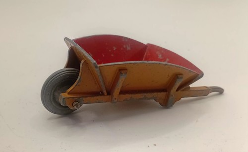 Vintage dinky toys brown red - vintage, brown/red