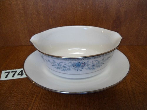 Gravy sauce boat stand - stand,