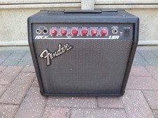 FENDER 15 WATT SKX 15R GUITAR AMPLIFIER AMP COMBO SIDEKICK REVERB HARMONICA HARP