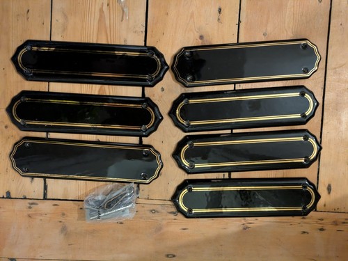 Vintage black and gold - black,