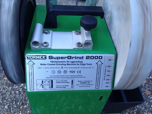 Supergrind 2000 wet grinder