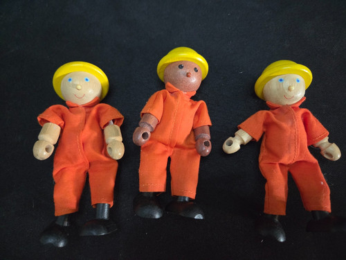 Vintage pintoy wooden - vintage,