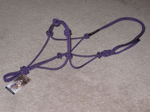 Knot halter 95 fits - 4,