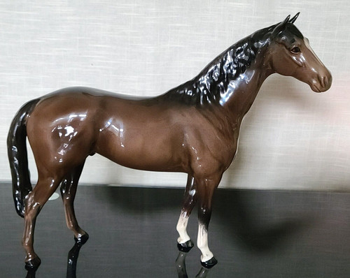 Beswick large hunter - hunter, horse