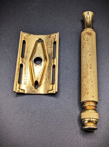 Vintage gillette tech - logo, cap