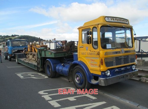 Photo aec v8 mandator - aec,