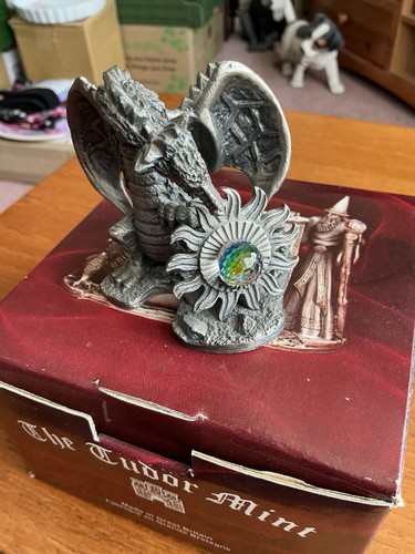Myth and magic tudor - tudor, mint