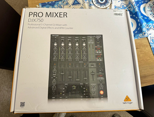 Behringer djx750 pro - behringer,