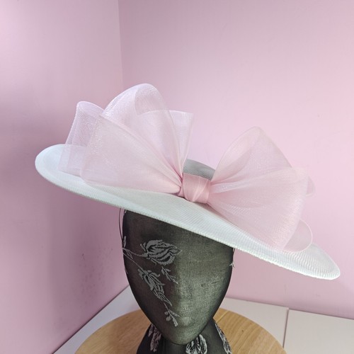 White pink large fascinator - large,