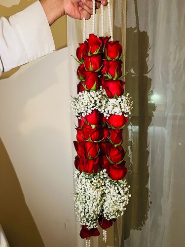Handmade fresh flowers - flowers, garland