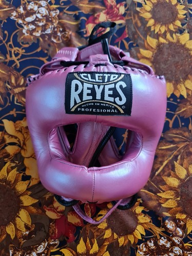Authentic cleto reyes - authentic,