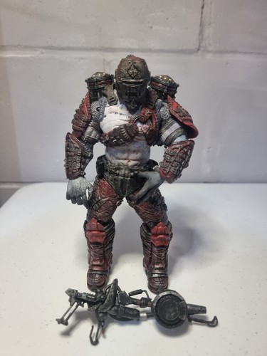Neca gears war - war, 2
