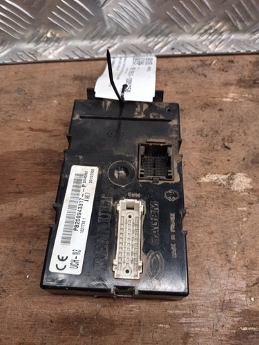 Renault trafic panel - renault,