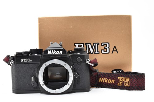 Almost unused box nikon - unused,
