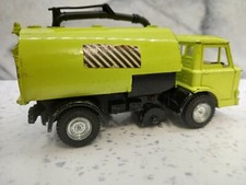 Dinky Toys 449 Johnson Road Sweeper. Late release  unboxed  original