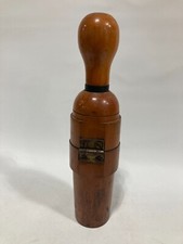 WOODEN WINE BOTTLE CORKER