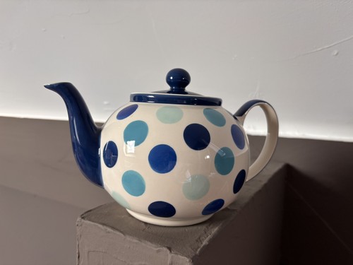 Whittard chelsea teapot - of,