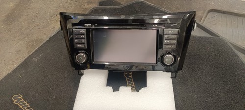Nissan qashqai j11 sat nav - sat,