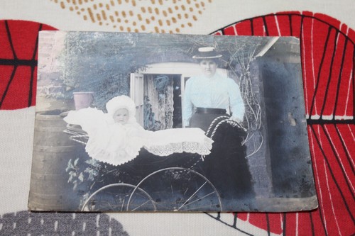 Vintage victorian colour photo - victorian,