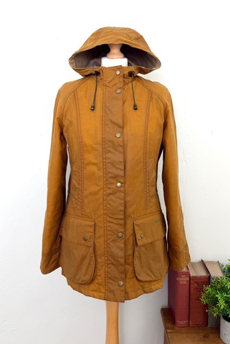 Barbour sand beadnell - sand, wax