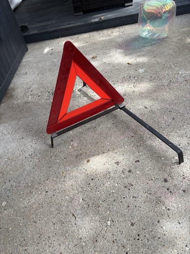 Folding emergency triangle - folding,