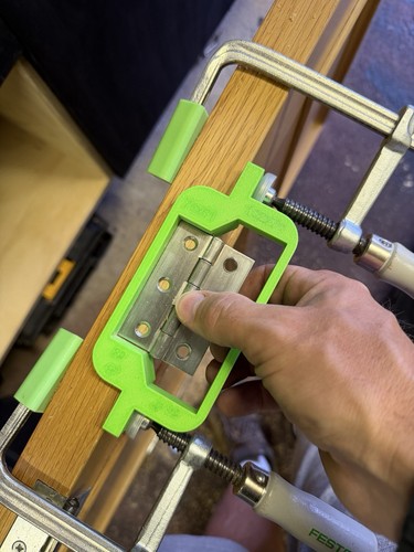 Router hinge jig and - hinge,