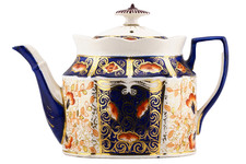 England Porcelain Teapot Cover