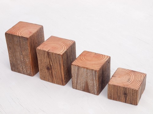 Rustic wood blocks 65mm - 65mm,