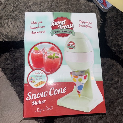 Sweet treats retro snow - treats,