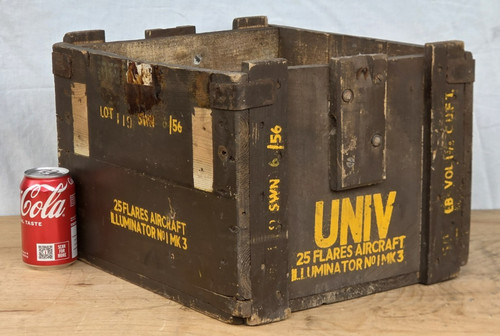 Vintage univ flares - 25,