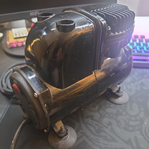Badger airbrush compressor - airbrush,