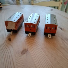 tomy trackmaster, coaches annie and clarabel x2