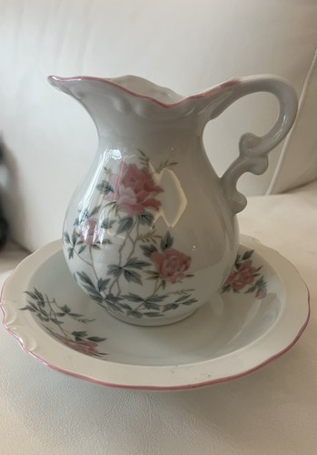 White pink flowery - 6”,
