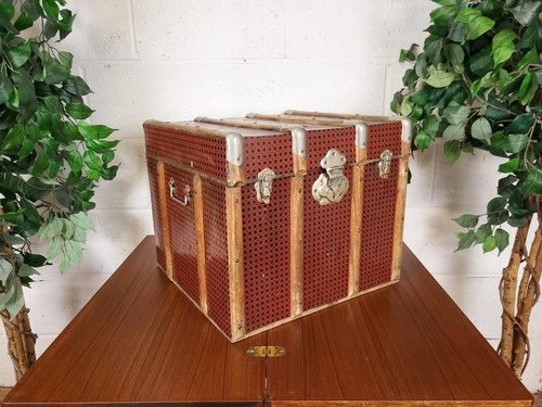 Antique vintage 1900 red - 1900's,