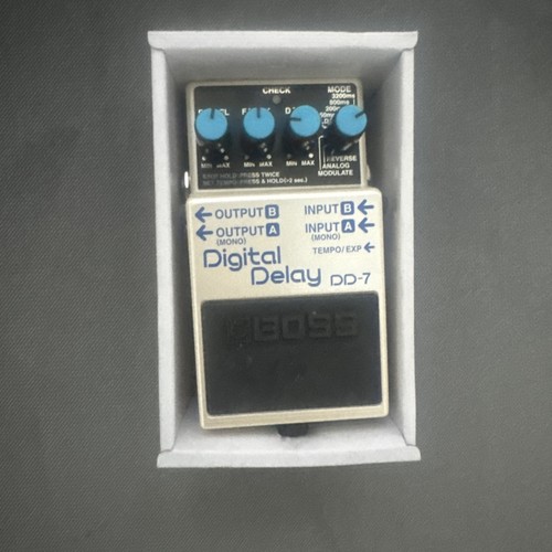 Boss digital delay - dd-7,