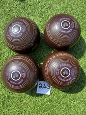 ALMARK  COMMANDER LAWN BOWLS